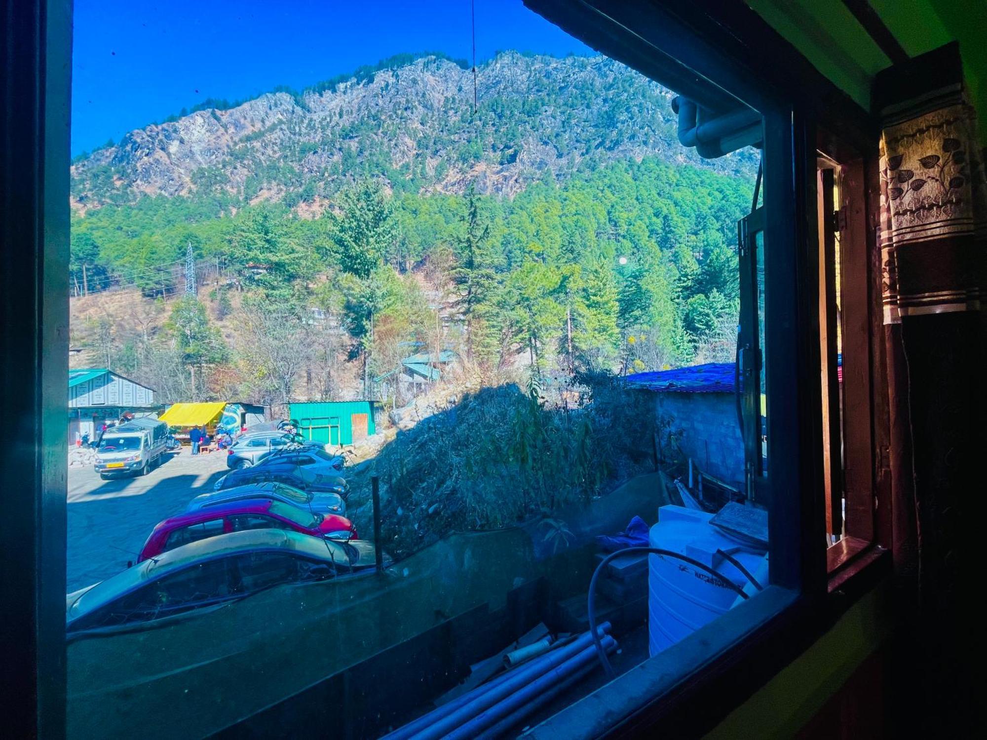Hotel Brownie River View Касоль Экстерьер фото